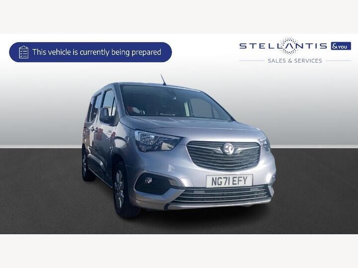 Vauxhall Combo Life 1.2 Turbo SE Auto Euro 6 (s/s) 5dr Vauxhall Combo Life 1.2 Turbo SE Auto Euro 6 (s/s) 5dr