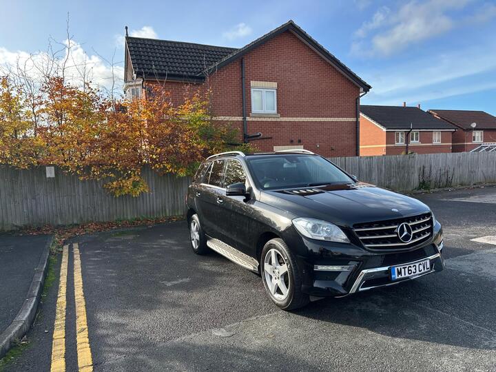 Mercedes-Benz M Class 2.1 ML250 BlueTEC AMG Sport G-Tronic 4WD Euro 6 (s/s) 5dr Mercedes-Benz M Class 2.1 ML250 BlueTEC AMG Sport G-Tronic 4WD Euro 6 (s/s) 5dr