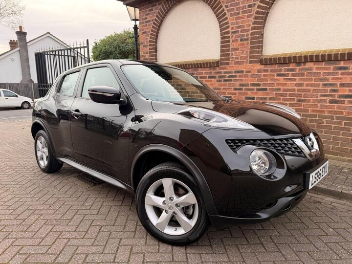 Nissan Juke 1.6 Visia Euro 6 5dr Nissan Juke 1.6 Visia Euro 6 5dr