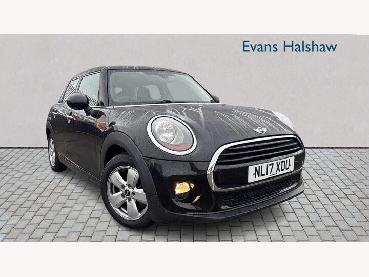 MINI HATCHBACK 1.5 Cooper Auto Euro 6 (s/s) 5dr