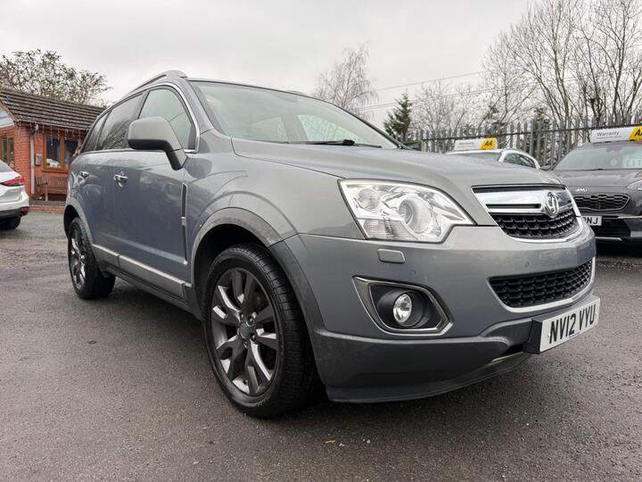 Vauxhall Antara 2.2 CDTi SE Auto 4WD Euro 5 5dr (SNav) Vauxhall Antara 2.2 CDTi SE Auto 4WD Euro 5 5dr (SNav)