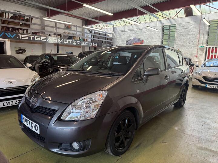 Toyota Corolla Verso 2.2 D-4D SR 5dr