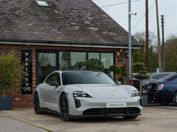 Porsche Taycan Performance Plus 93.4kWh GTS Sport Turismo Auto 4WD 5dr (11kW Charger)