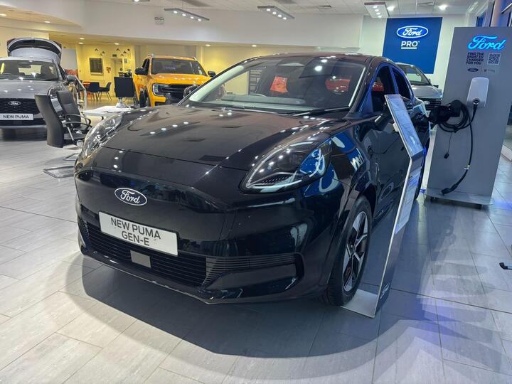 Ford Puma Gen-E Standard Range 43kWh Select Auto 5dr