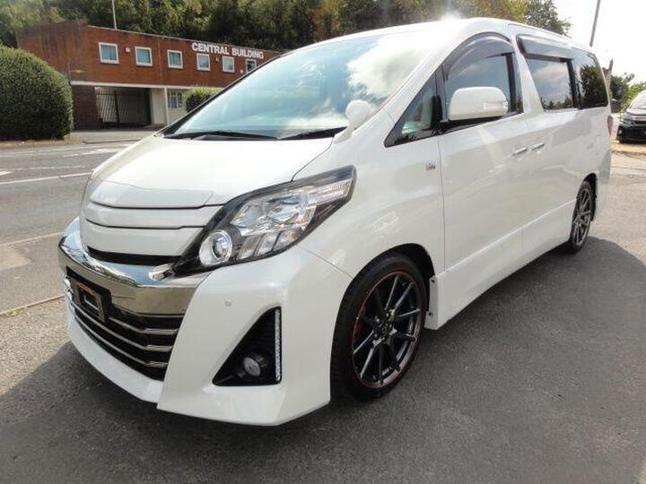 Toyota Alphard GAZOO  CAR  VX  INCREDIBLE  2200 MILES