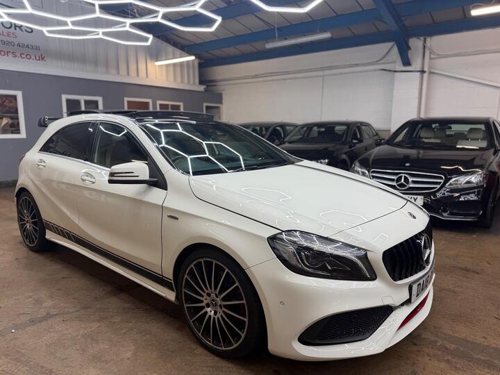 Mercedes-Benz A Class 2.0 A250 AMG (Premium) 7G-DCT Euro 6 (s/s) 5dr