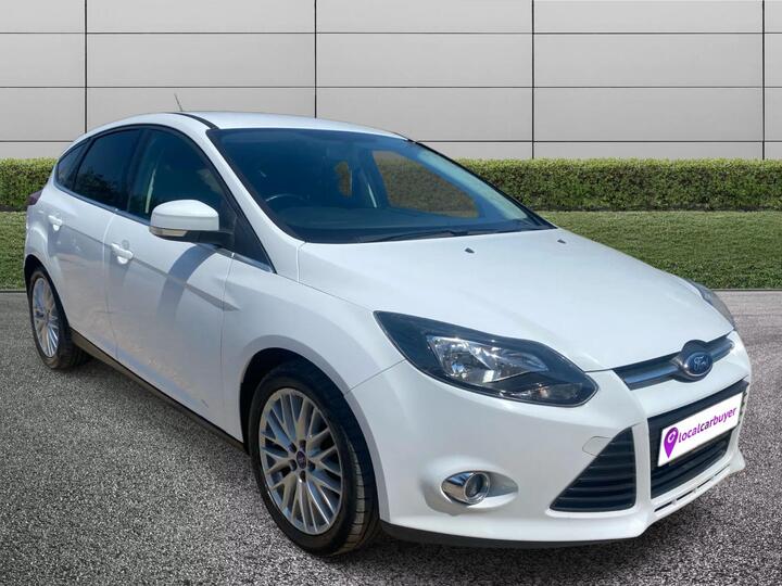 Ford Focus 1.0T EcoBoost Zetec Euro 5 (s/s) 5dr