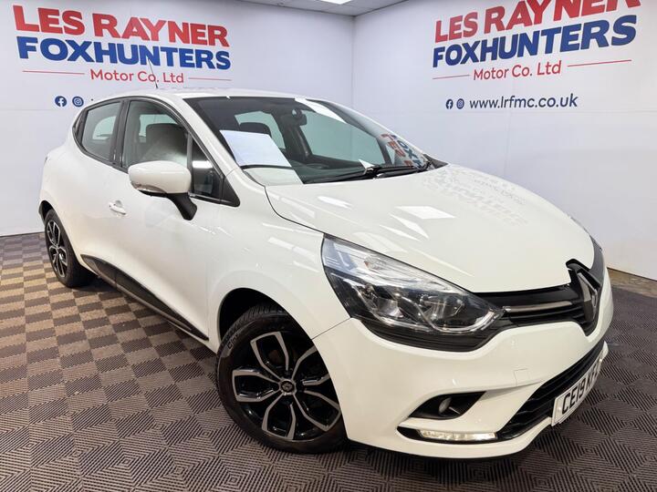 Renault Clio 0.9 TCe Play Euro 6 (s/s) 5dr