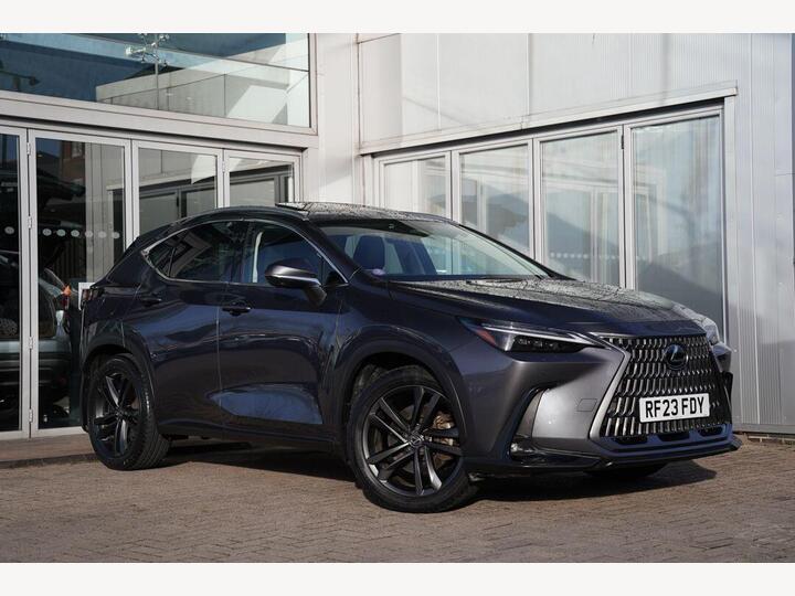 Lexus NX 2.5 450h+ 18.1kWh E-CVT 4WD Euro 6 (s/s) 5dr