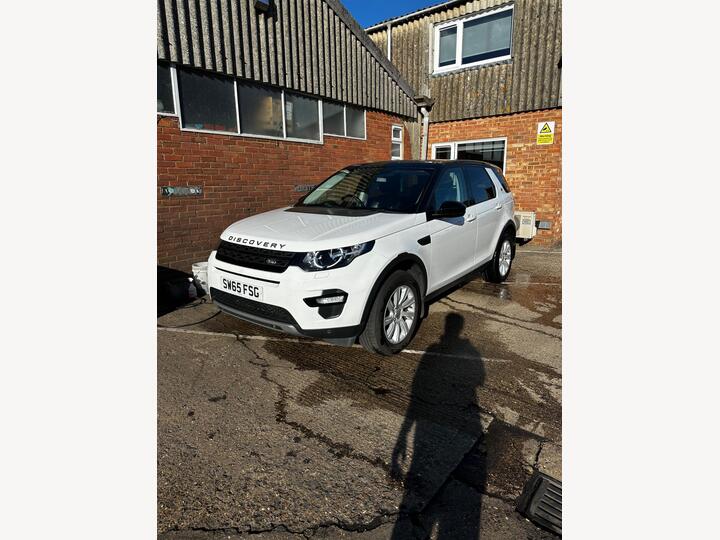 Land Rover Discovery Sport 2.0 TD4 SE Tech Auto 4WD Euro 6 (s/s) 5dr
