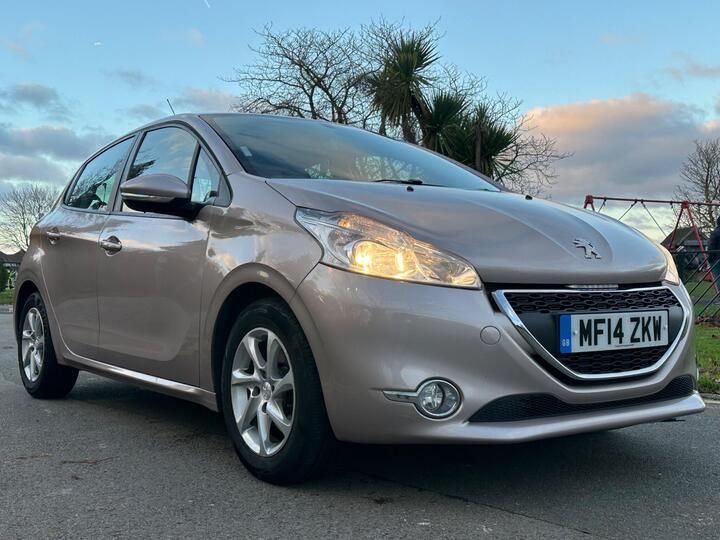 Peugeot 208 1.2 VTi Active Euro 5 5dr