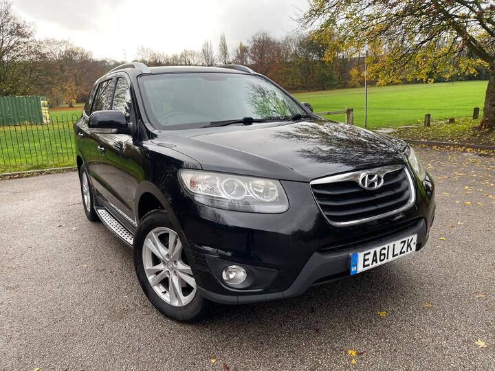 Hyundai Santa Fe 2.2 CRDi Premium Auto 4WD Euro 5 5dr (5 Seat) Hyundai Santa Fe 2.2 CRDi Premium Auto 4WD Euro 5 5dr (5 Seat)