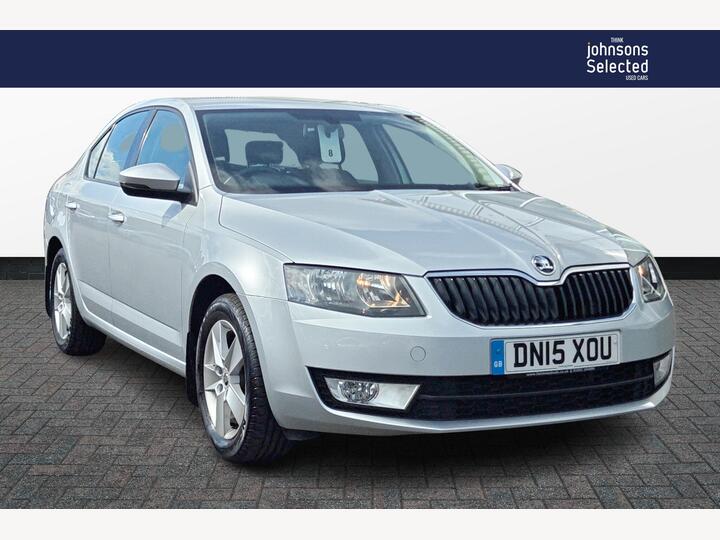 Skoda OCTAVIA 2.0 TDI SE Euro 6 (s/s) 5dr Skoda OCTAVIA 2.0 TDI SE Euro 6 (s/s) 5dr