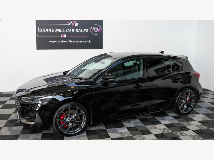 Ford FOCUS 2.3T EcoBoost ST Euro 6 (s/s) 5dr