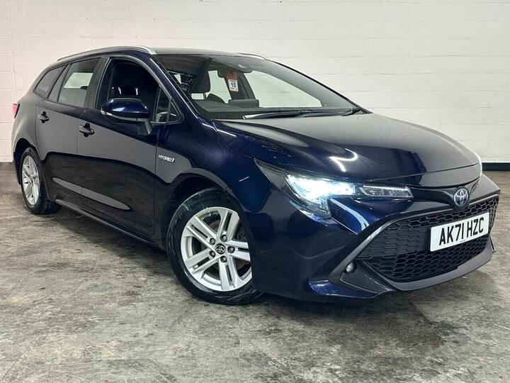 Toyota COROLLA 1.8 VVT-h Icon Touring Sports CVT Euro 6 (s/s) 5dr Toyota COROLLA 1.8 VVT-h Icon Touring Sports CVT Euro 6 (s/s) 5dr