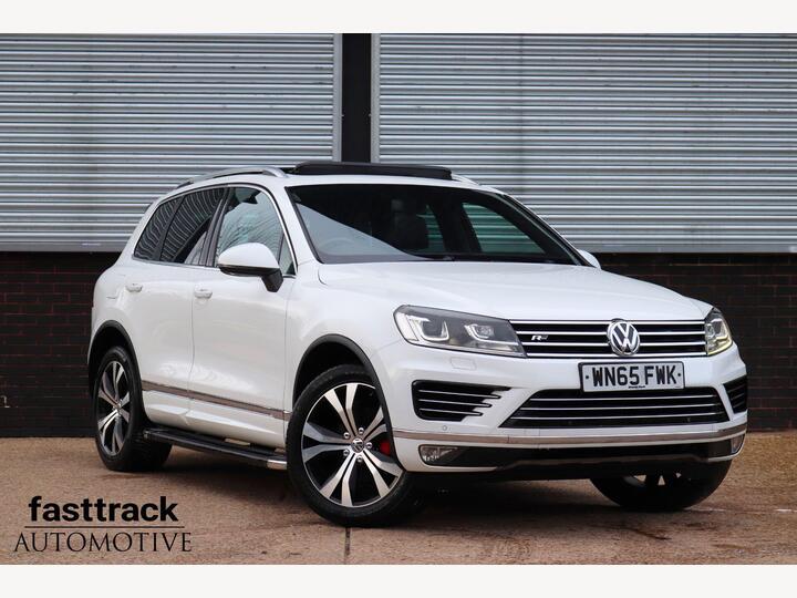 Volkswagen Touareg 3.0 TDI V6 BlueMotion Tech R-Line Tiptronic 4WD Euro 6 (s/s) 5dr