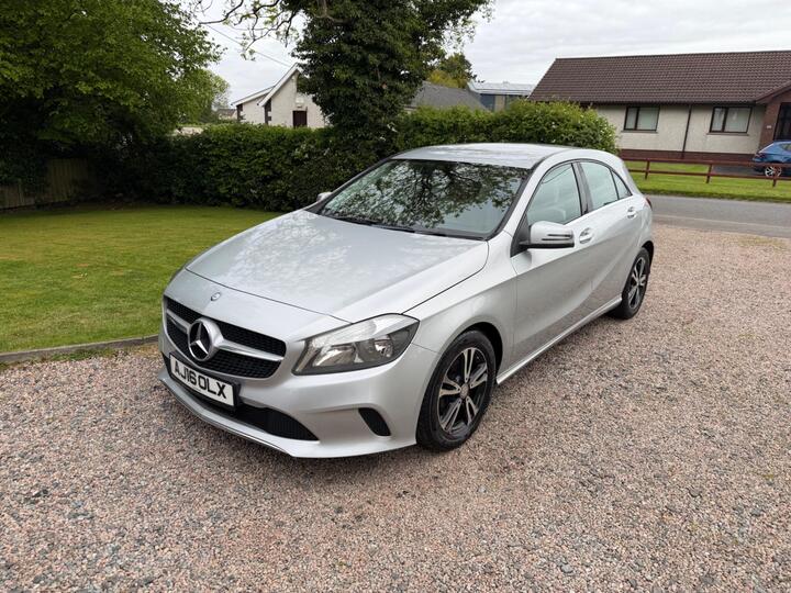 Mercedes-Benz A Class 1.5 A180d SE Euro 6 (s/s) 5dr