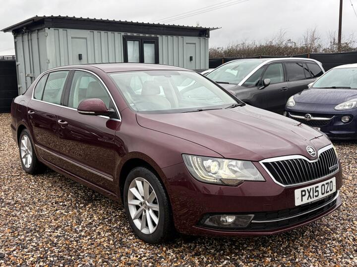 Skoda Superb 1.6 TDI Elegance GreenLine III Euro 5 (s/s) 5dr