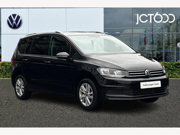 Volkswagen Touran 1.5 TSI EVO SE Family DSG Euro 6 (s/s) 5dr Volkswagen Touran 1.5 TSI EVO SE Family DSG Euro 6 (s/s) 5dr