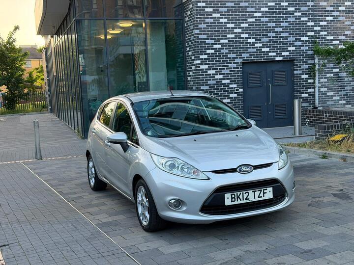 Ford Fiesta 1.25 Zetec 5dr