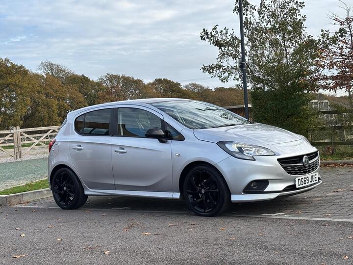 Vauxhall Corsa 1.4i SRi VX Line Nav Black Euro 6 (s/s) 5dr