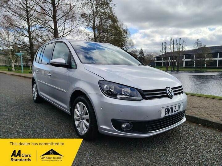 Volkswagen Touran 2.0 TDI Sport Euro 5 5dr Volkswagen Touran 2.0 TDI Sport Euro 5 5dr