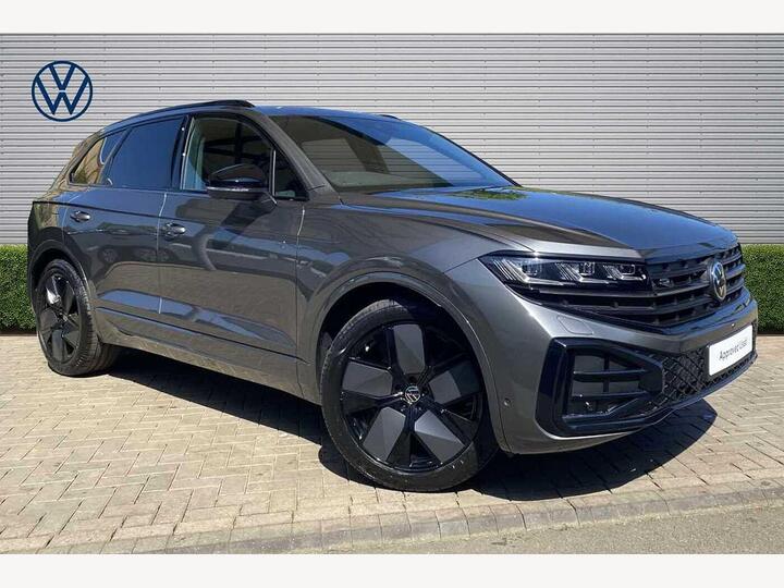 Volkswagen Touareg 3.0 TDI V6 Black Edition Tiptronic 4Motion Euro 6 (s/s) 5dr