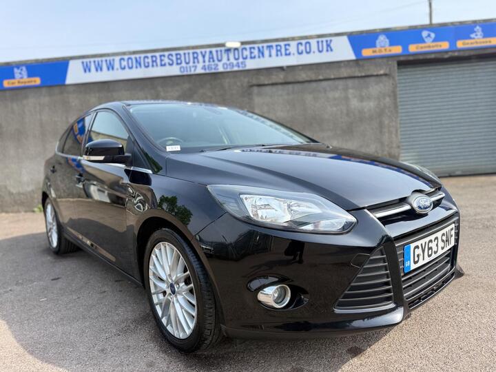 Ford Focus 1.6 Zetec Euro 5 5dr