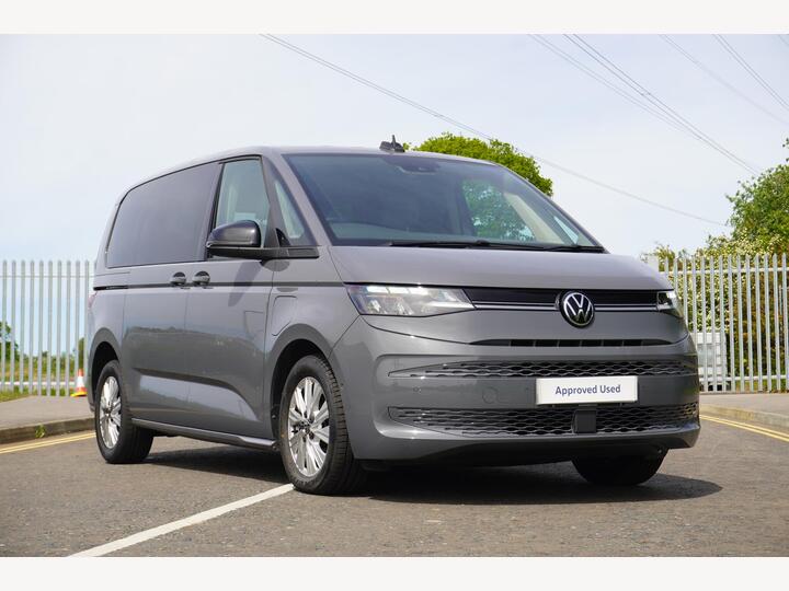 Volkswagen MULTIVAN 1.4 TSI 13kWh Life DSG Euro 6 (s/s) 5dr