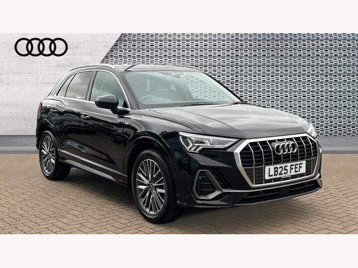Audi Q3 1.5 TFSI CoD 35 S Line S Tronic Euro 6 (s/s) 5dr