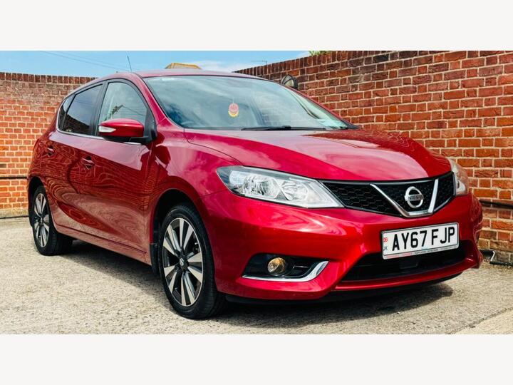 Nissan PULSAR 1.2 DIG-T Tekna Hatchback 5dr Petrol Manual Euro 5 (s/s) Euro 5 (115 Ps)