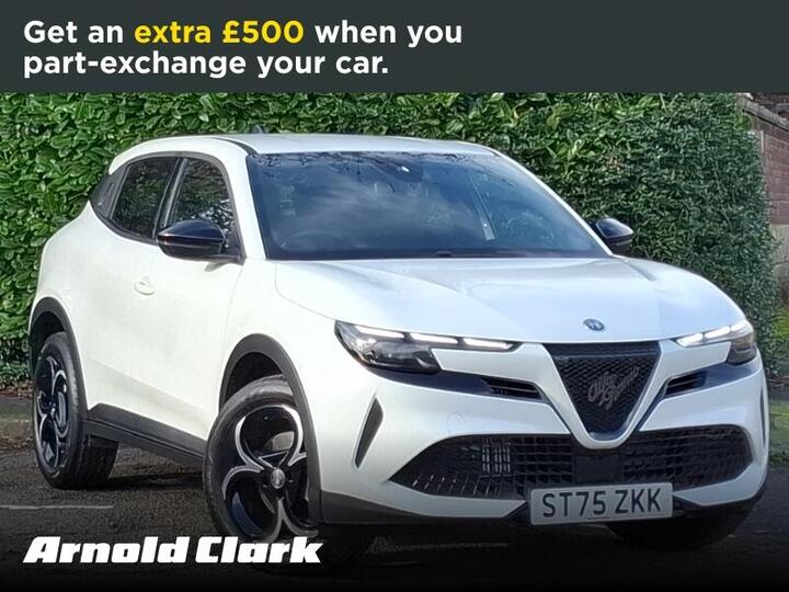 Alfa Romeo Junior 1.2 MHEV Ibrida E-DCT Euro 6 (s/s) 5dr