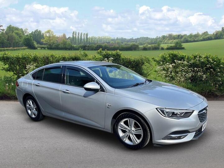 Vauxhall Insignia 1.6 Turbo D EcoTEC BlueInjection SRi Nav Grand Sport Euro 6 (s/s) 5dr Vauxhall Insignia 1.6 Turbo D EcoTEC BlueInjection SRi Nav Grand Sport Euro 6 (s/s) 5dr