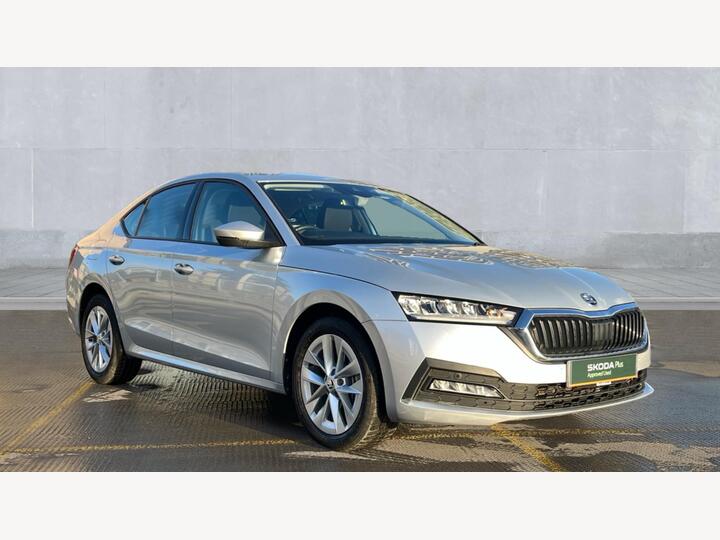 Skoda Octavia 1.4 TSI IV 13kWh SE Technology DSG Euro 6 (s/s) 5dr
