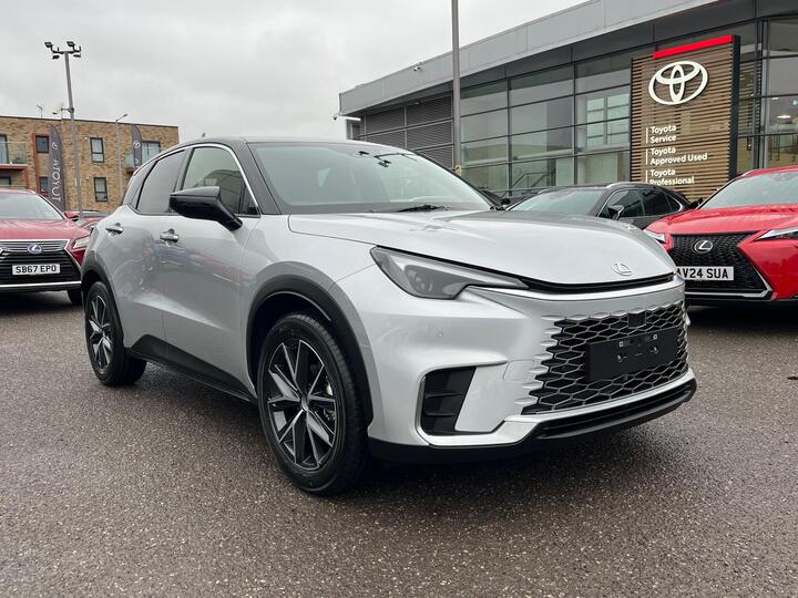 Lexus LBX 1.5 VVT-iE Premium Plus Design E-CVT Euro 6 (s/s) 5dr