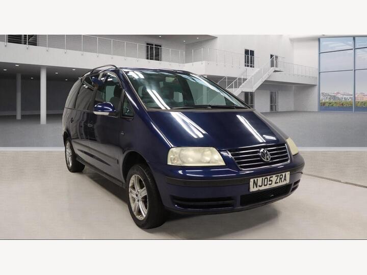 Volkswagen Sharan 2.0 SE 5dr Volkswagen Sharan 2.0 SE 5dr