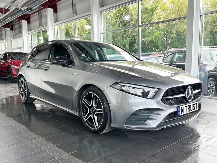 Mercedes-Benz A CLASS 1.3 A180 AMG Line Edition (Executive) 7G-DCT Euro 6 (s/s) 5dr