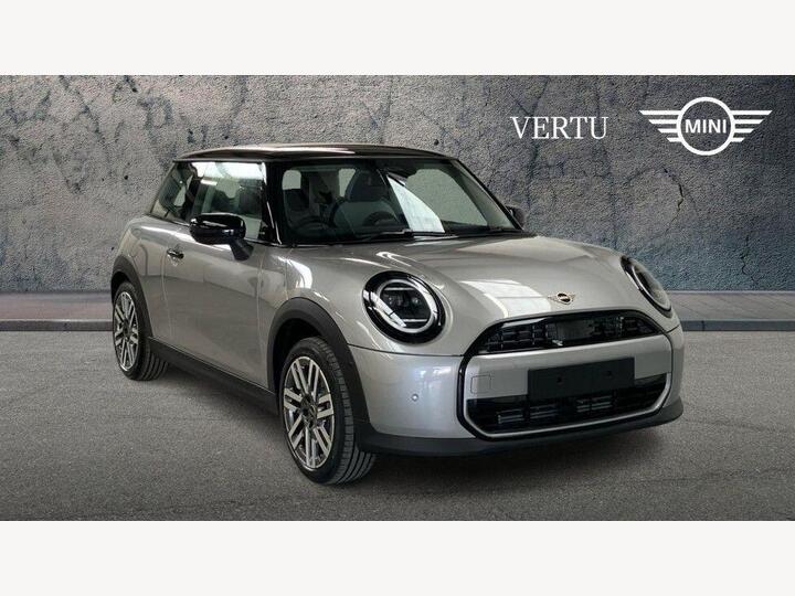 MINI Cooper 1.5 One Classic Steptronic Euro 6 (s/s) 3dr