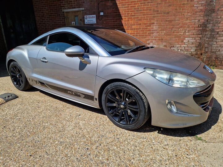 Peugeot RCZ 1.6 THP Sport Euro 5 2dr Peugeot RCZ 1.6 THP Sport Euro 5 2dr