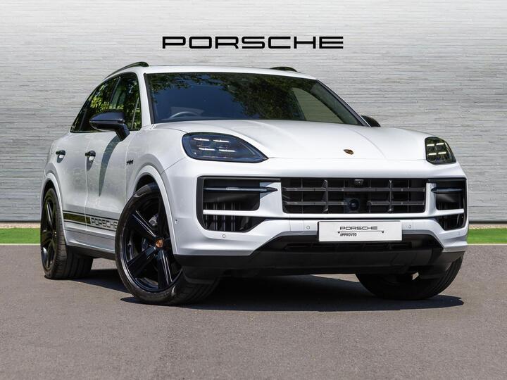 Porsche Cayenne 3.0T V6 Black Edition TiptronicS 4WD Euro 6 (s/s) 5dr Porsche Cayenne 3.0T V6 Black Edition TiptronicS 4WD Euro 6 (s/s) 5dr