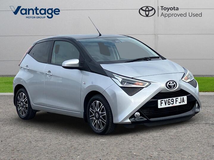 Toyota AYGO 1.0 VVT-i X-clusiv X-shift Euro 6 5dr (Safety Sense)