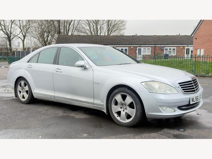 Mercedes-Benz S Class 3.0 S320 CDI V6 G-Tronic Euro 4 4dr Mercedes-Benz S Class 3.0 S320 CDI V6 G-Tronic Euro 4 4dr