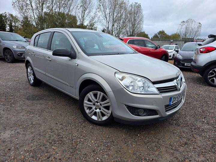 Vauxhall Astra 1.6i 16v Design 5dr