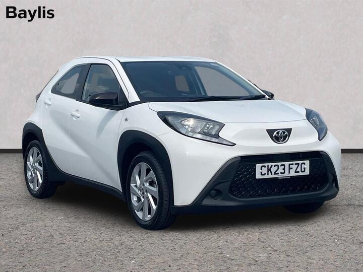 Toyota AYGO X 1.0 VVT-i Pure X-shift Euro 6 (s/s) 5dr