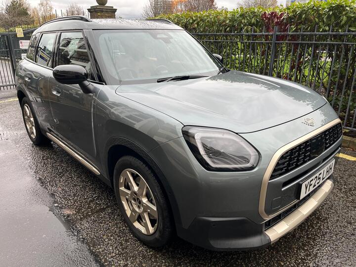 MINI Countryman 1.5C MHEV Exclusive Auto Euro 6 (s/s) 5dr