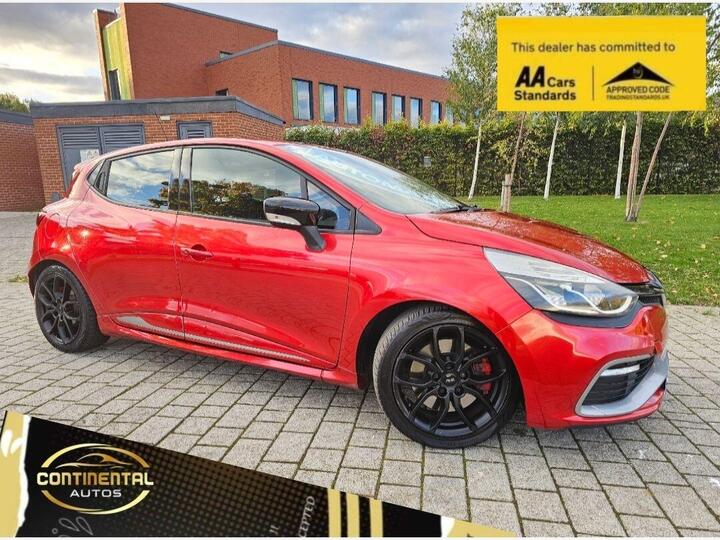 Renault Clio 1.6 TCe Renaultsport Lux EDC Euro 5 5dr Renault Clio 1.6 TCe Renaultsport Lux EDC Euro 5 5dr