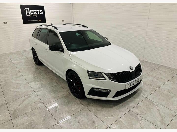 Skoda OCTAVIA 2.0 TSI VRS DSG Euro 6 (s/s) 5dr Skoda OCTAVIA 2.0 TSI VRS DSG Euro 6 (s/s) 5dr