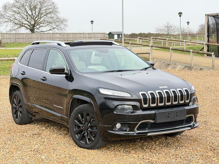 Jeep Cherokee 2.2 MultiJetII Overland Auto 4WD Euro 6 (s/s) 5dr Jeep Cherokee 2.2 MultiJetII Overland Auto 4WD Euro 6 (s/s) 5dr