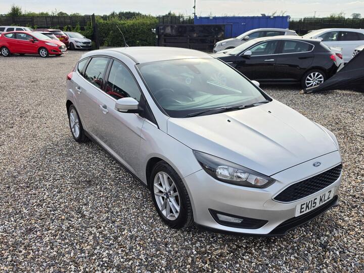 Ford Focus 1.6 TDCi Zetec Euro 5 (s/s) 5dr