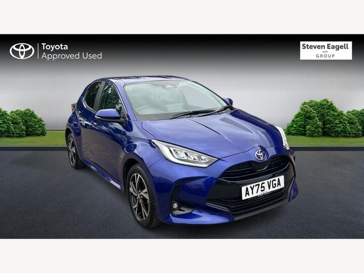 Toyota Yaris 1.5 VVT-h Design E-CVT Euro 6 (s/s) 5dr